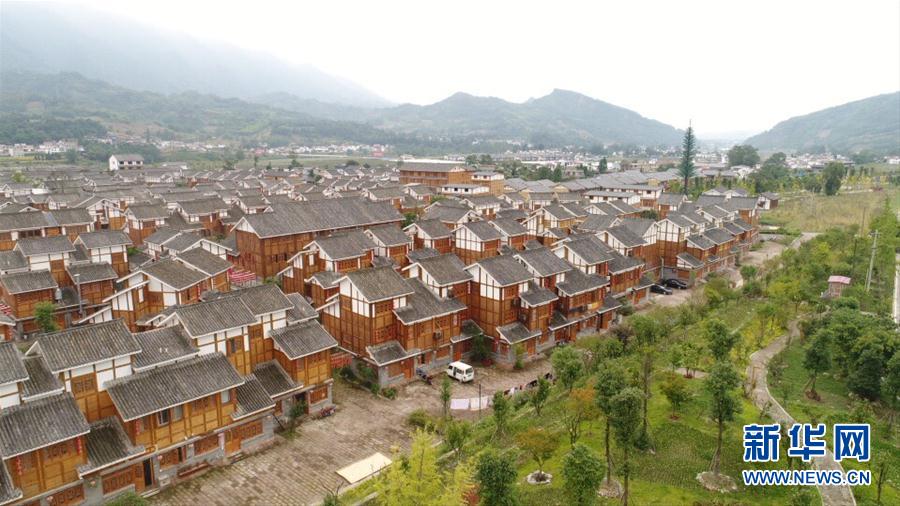 溫暖，一切為了人民的期盼——重訪習(xí)近平總書記黨的十八大以來國內(nèi)考察地