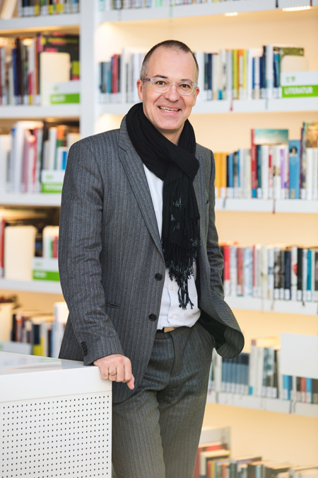 【百名外國(guó)人看中國(guó)】了解傳統(tǒng)文化，自然會(huì)自信