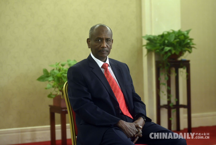 公開·透明·創新——從黨的十九大看更加開放自信的中國