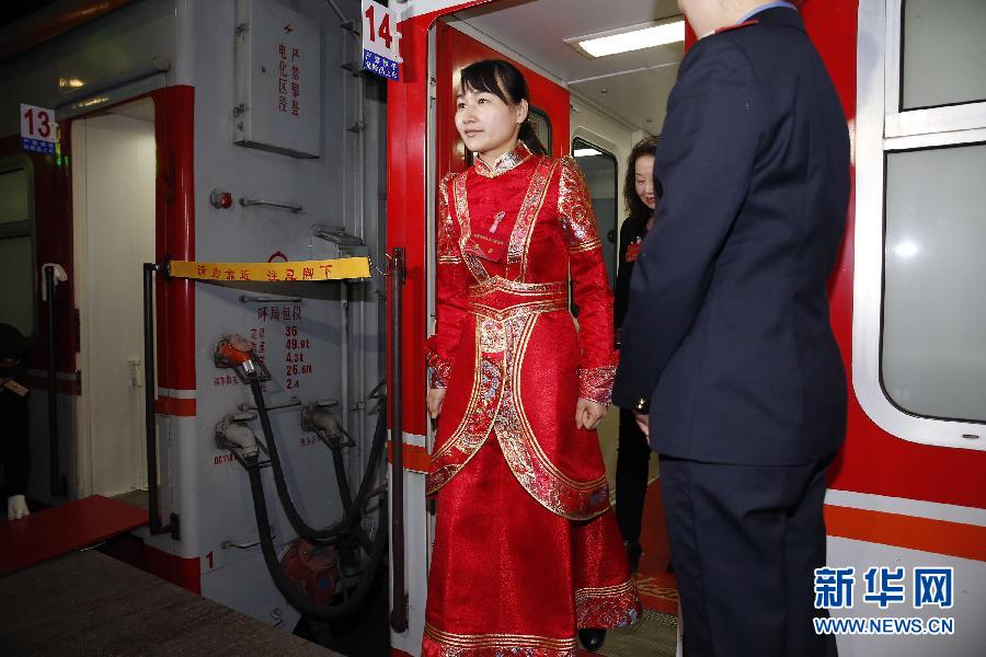 2015兩會 各地代表團(tuán)陸續(xù)抵京