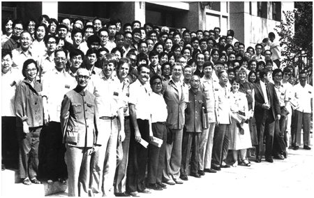 艱苦創業 中國日報名揚天下