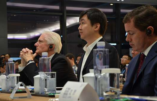 機器人能否操縱世界?移動互聯網論壇聚焦人工智能