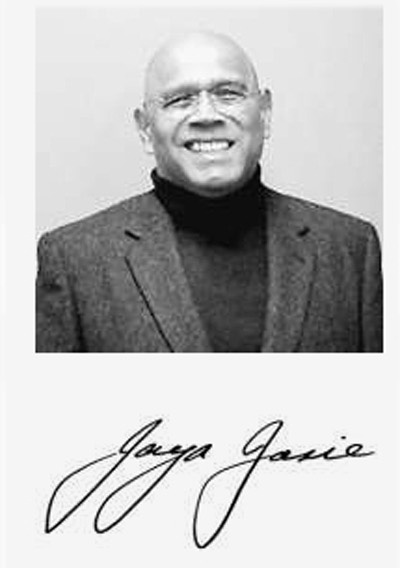 重振世界經濟 體現責任擔當（聚焦G20杭州峰會）——國際人士寄語