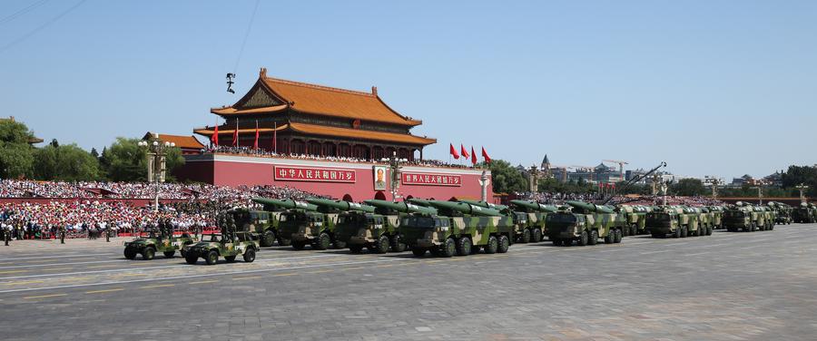 鍛造面向未來(lái)的勝戰(zhàn)之師——習(xí)主席和中央軍委領(lǐng)導(dǎo)推進(jìn)軍隊(duì)?wèi)?zhàn)斗力建設(shè)紀(jì)實(shí)