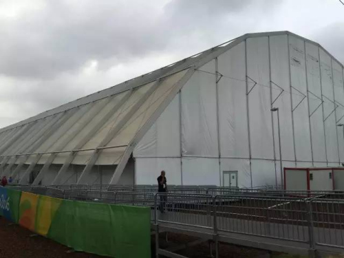 在奧運村閑逛能遇到誰? 寧澤濤溜達似“老干部”