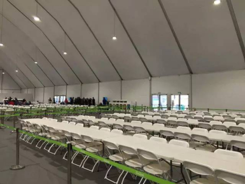 在奧運村閑逛能遇到誰? 寧澤濤溜達似“老干部”