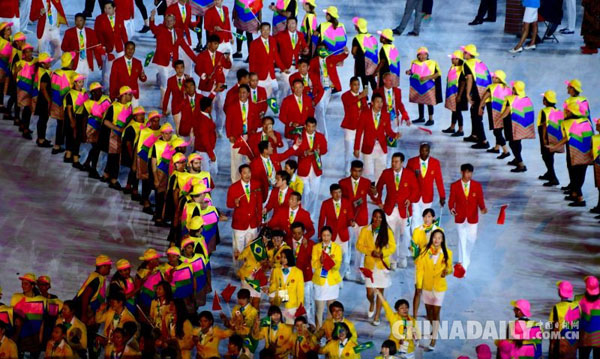 “西紅柿炒雞蛋”入場服火了! 中國隊竟然穿了三屆奧運