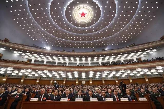 向著全面建成小康社會(huì)奮力沖刺——從“十三五”規(guī)劃綱要編制看治國理政新實(shí)踐