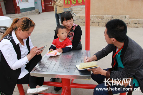 [網(wǎng)絡(luò)媒體走轉(zhuǎn)改]總書記囑托催奮進(jìn) 太行山村舊貌換新顏