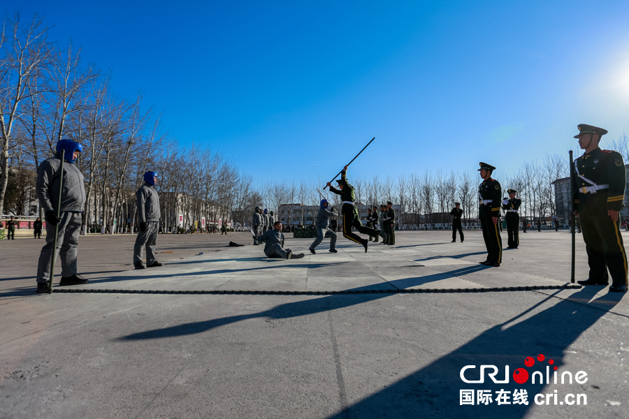 武警選拔兩會安保力量 至少經(jīng)過五道篩選