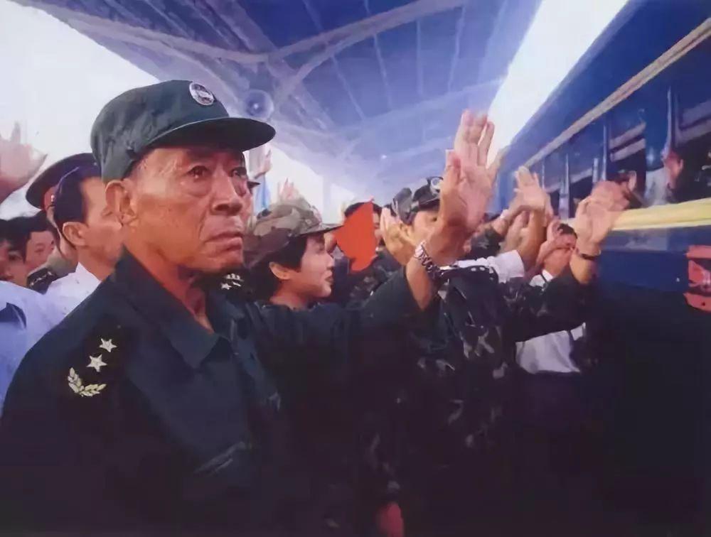 【我和軍隊的不解之緣】你是人間的大英雄!