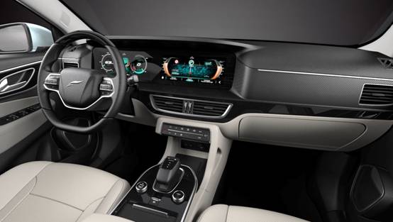 π7全球首發 π家族悉數亮相 技術積淀鑄就新能源未來