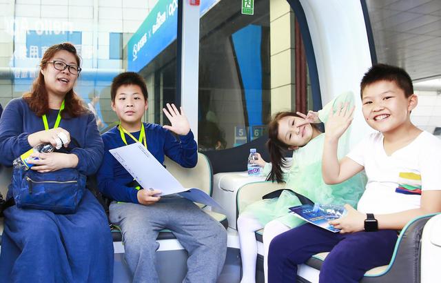 網絡強國有AI!百度成2018數字中國建設峰會“網紅”