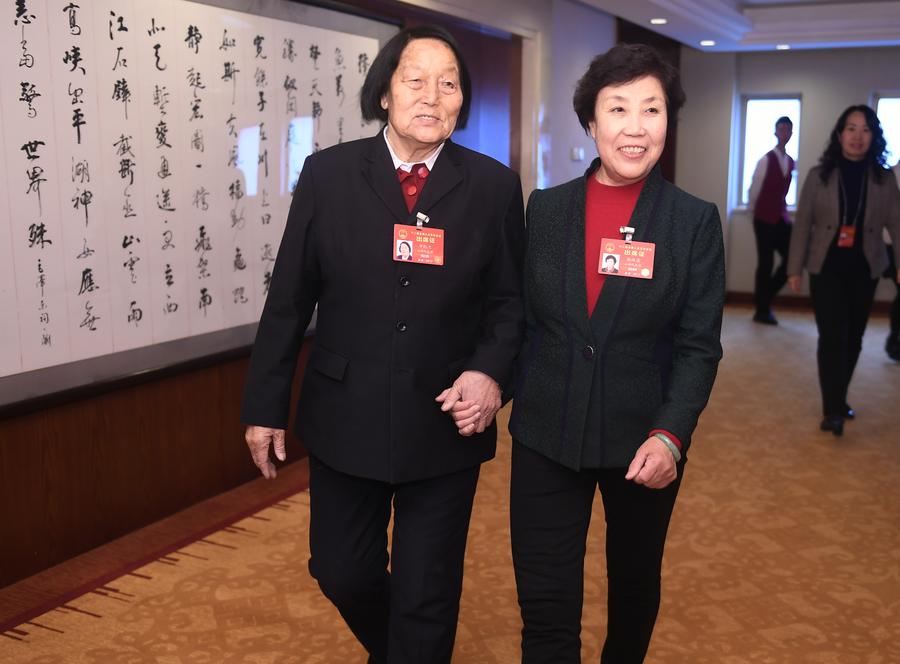 兩會(huì)上的女代表委員們:認(rèn)真履職 一展風(fēng)采