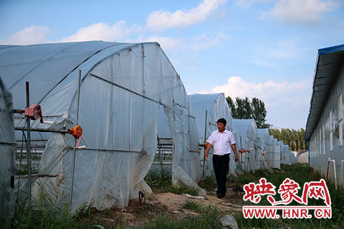 扶貧三記(中):千萬富翁回村創業 蹬三輪送西瓜