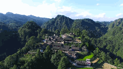 獨家視頻|這五年：英國小妹來到湘西苗寨，為什么變化這么大！