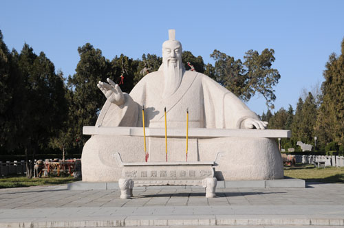 舜帝陵：尊孝道之始，顯皇家之威