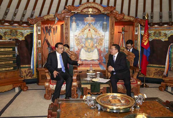 李克強(qiáng)會見蒙總統(tǒng)：愿同蒙方及各方一道加強(qiáng)亞歐合作、應(yīng)對共同挑戰(zhàn)