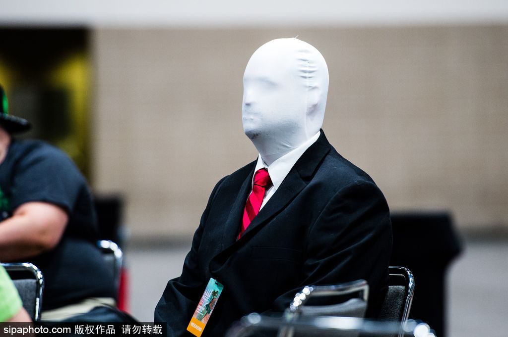 美國(guó)堪薩斯城動(dòng)漫展盛大開啟 現(xiàn)場(chǎng)精彩十足引人入勝