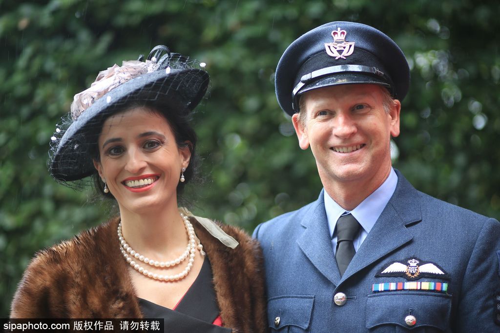 英古德伍德復古會 民眾復古裝搭配老爺車韻味十足