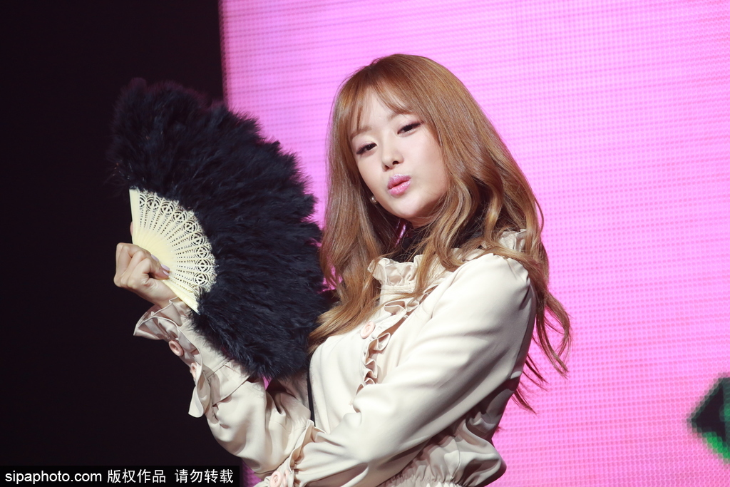 Secret 宋枝恩迷你專輯showcase 現場勁歌熱舞性感來襲