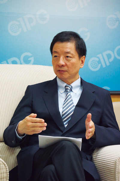 周明偉：為中日關(guān)系度過關(guān)鍵時(shí)期而努力