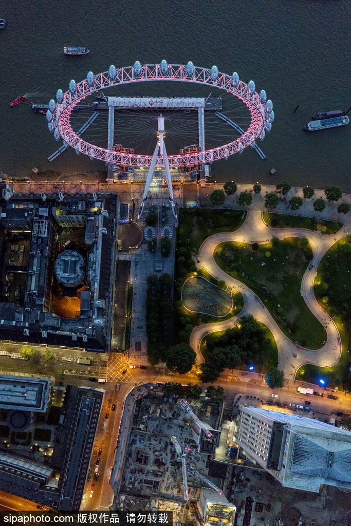 上帝視角下的倫敦 縱橫交錯現(xiàn)代與古典融合