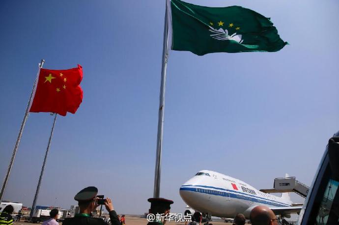 澳門鋪開紅地毯：鮮花樂隊盛迎李克強