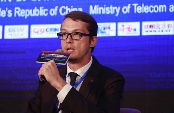 Rambler &Co外部通訊經理馬特維•彼得洛維奇•阿列克謝耶夫發言