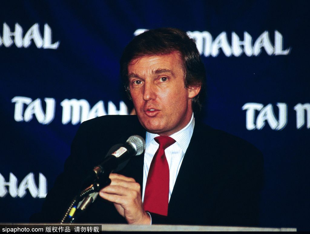 從成功商人到問鼎白宮 特朗普圖片精選