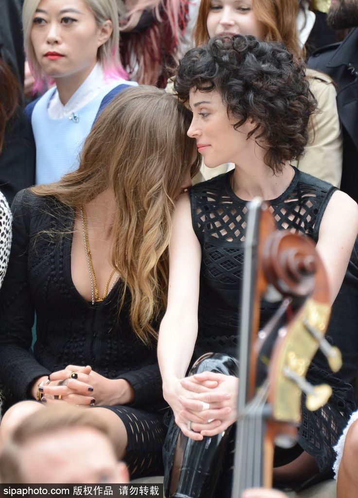 光棍節的暴擊│盤點明星情侶蘇炸了的甜蜜瞬間