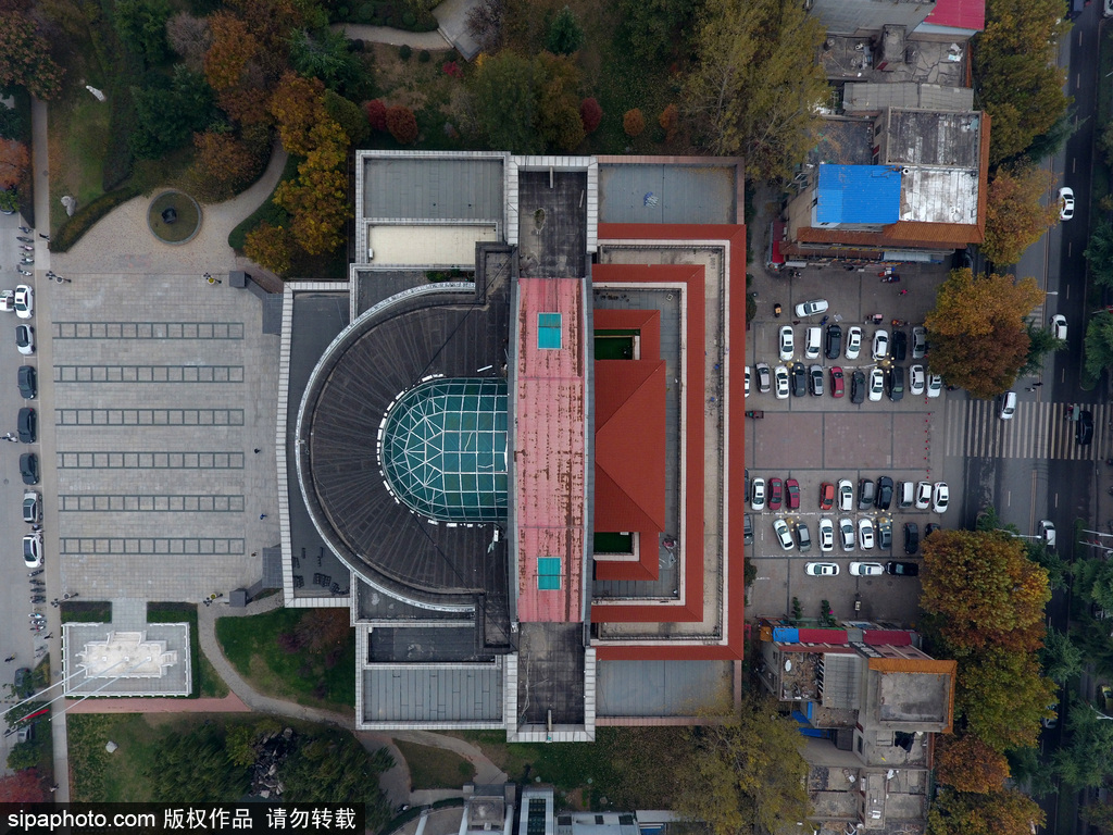 建筑最瘋狂：盤點2016中國各地“奇葩”建筑