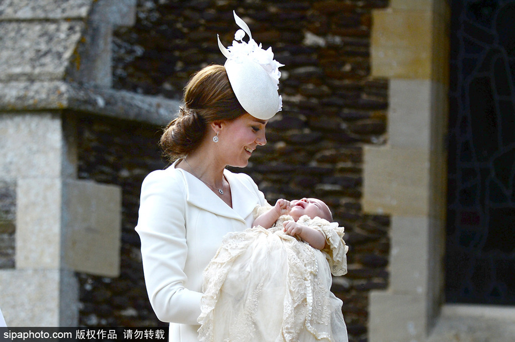 論抱娃我只服英國凱特王妃 王子公主萌態百出