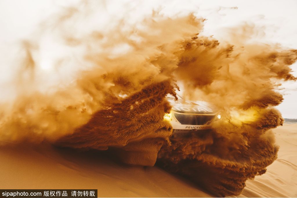 雄關(guān)漫道大漠狂風(fēng) 盤點(diǎn)全球令人窒息的沙漠美景