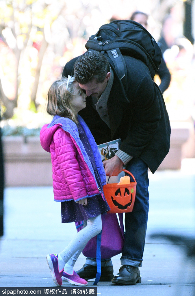 又到一年開(kāi)學(xué)季 盤(pán)點(diǎn)好萊塢萌娃星二代上學(xué)路