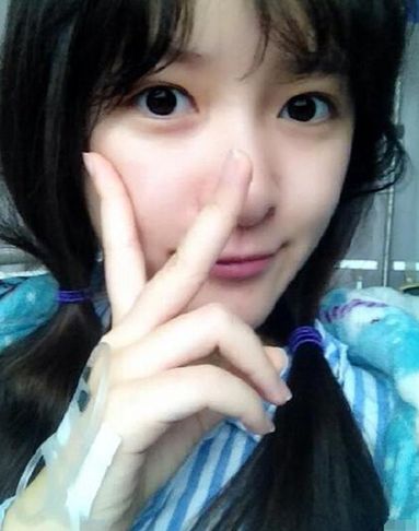 不滿20歲國產女星顏值PK：關曉彤歐陽娜娜不是最美