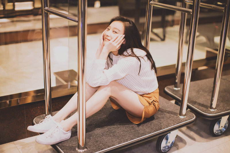 換季發(fā)愁穿什么？明星早春穿搭為你做示范