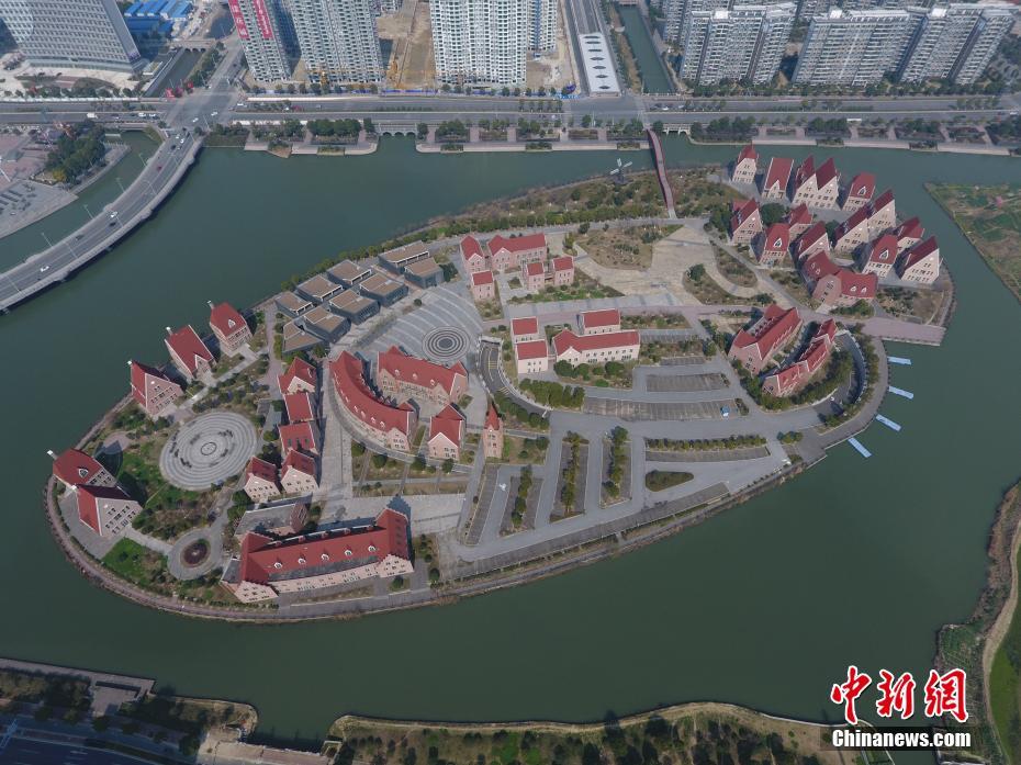 蘇州人工島荒廢10年 曾規劃CBD建高端商鋪