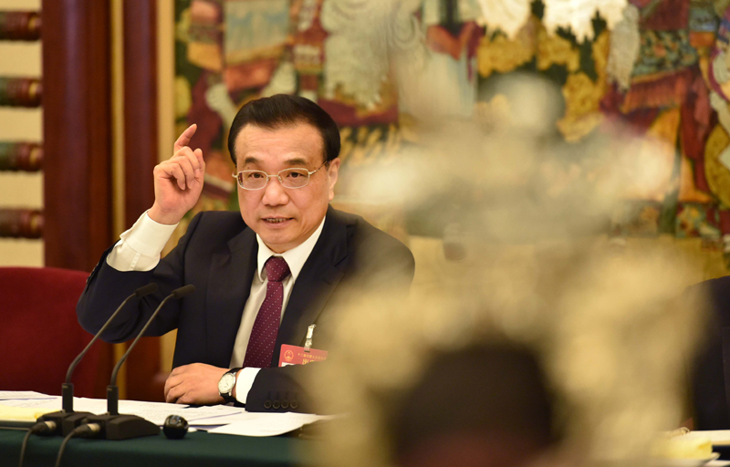 李克強(qiáng):查個(gè)地條鋼比你批個(gè)鋼鐵項(xiàng)目震動(dòng)可大多了