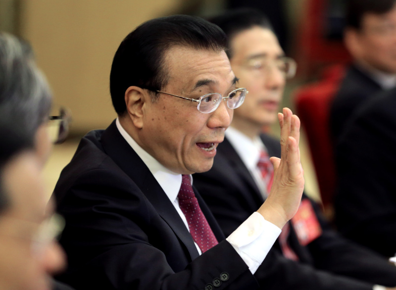 李克強(qiáng):查個(gè)地條鋼比你批個(gè)鋼鐵項(xiàng)目震動(dòng)可大多了