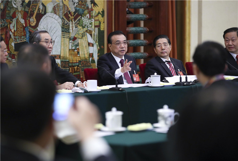 李克強(qiáng):查個(gè)地條鋼比你批個(gè)鋼鐵項(xiàng)目震動(dòng)可大多了