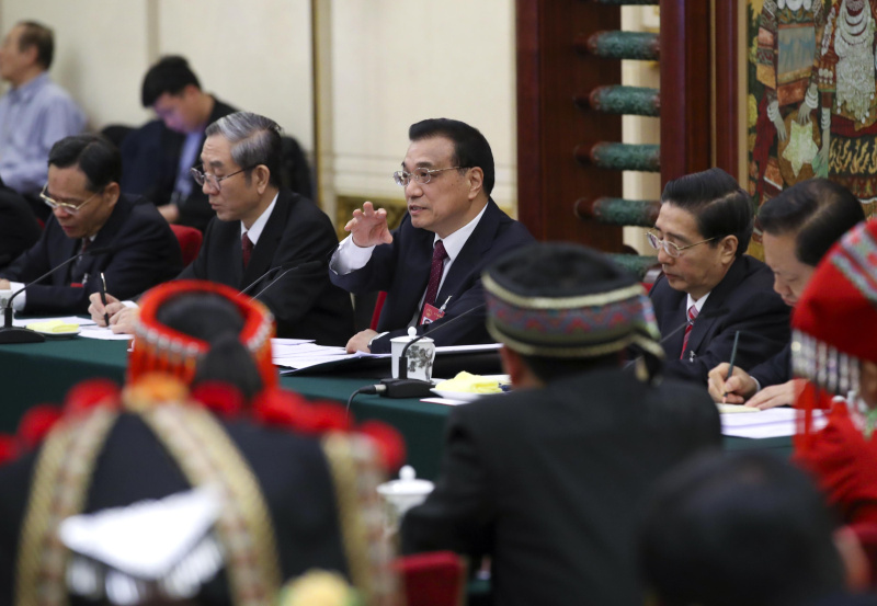 李克強(qiáng):查個(gè)地條鋼比你批個(gè)鋼鐵項(xiàng)目震動(dòng)可大多了