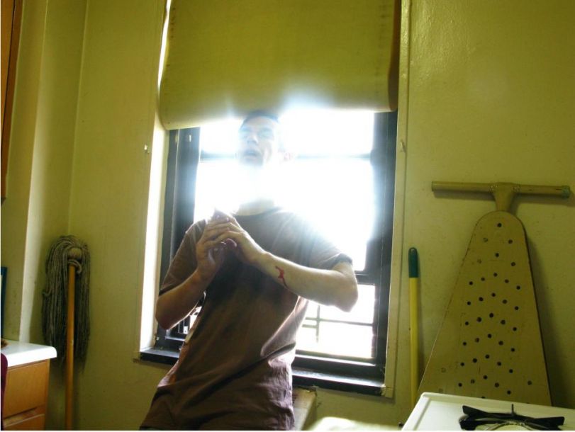 震撼的自拍：知名攝影師深陷毒癮全過程