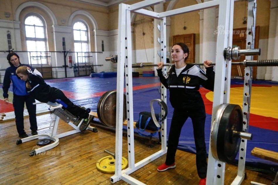 高顏值高材生！俄航天學院培養美女間諜讀圖員