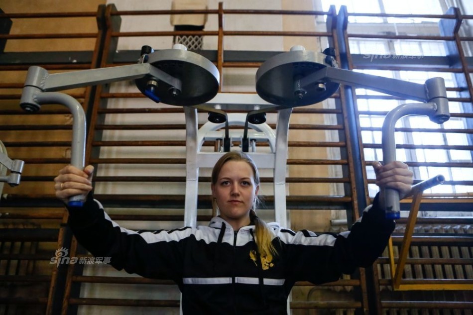 高顏值高材生!俄航天學(xué)院培養(yǎng)美女間諜讀圖員