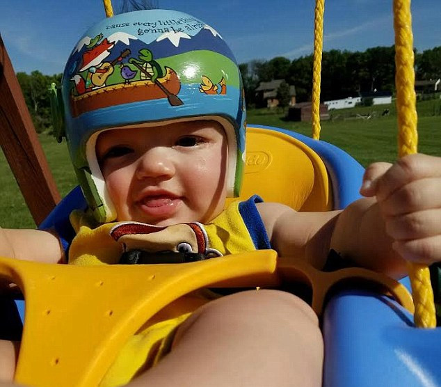 贊！美老嫗妙手繪醫療帽精美如藝術品