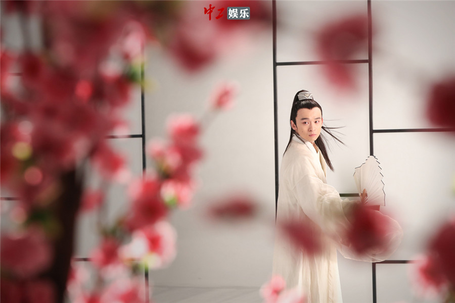 《高能少年團(tuán)》古風(fēng)大片顏值逆天 王俊凱張一山劉昊然詮釋華夏少年風(fēng)骨