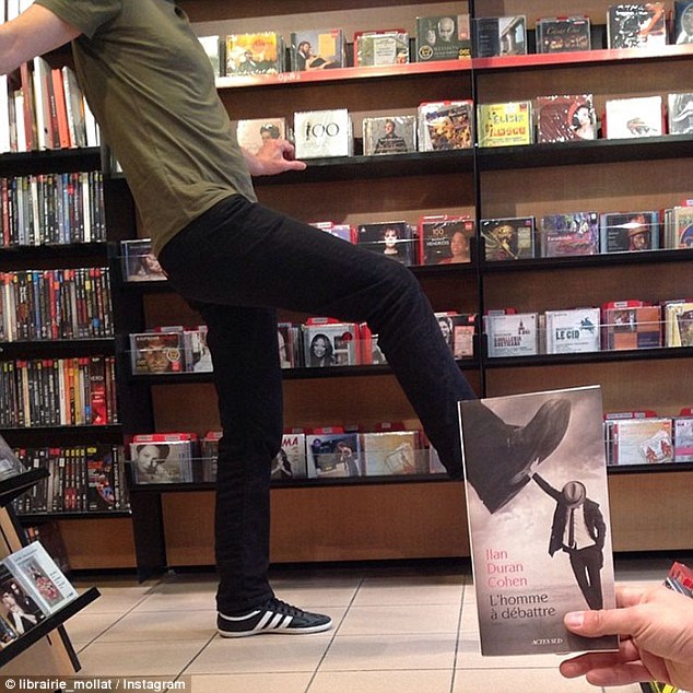 這才是真正的“臉書”！