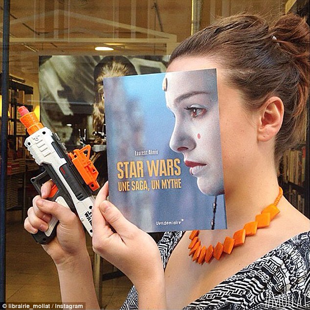 這才是真正的“臉書”！