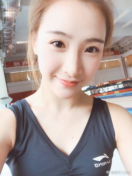 最美蹦床冠軍拜名師 也跨界進娛樂圈？